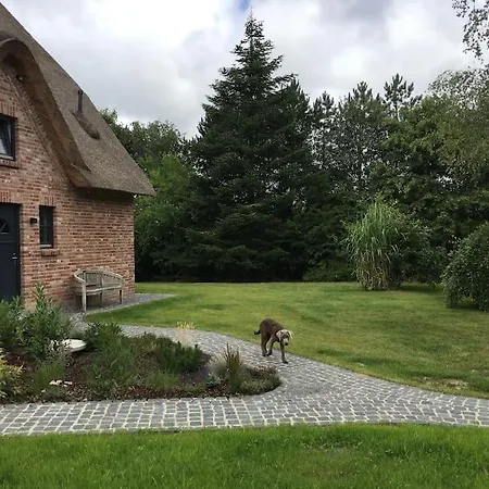 Nyaraló Reetdachhaus Bei St Peter-ording -